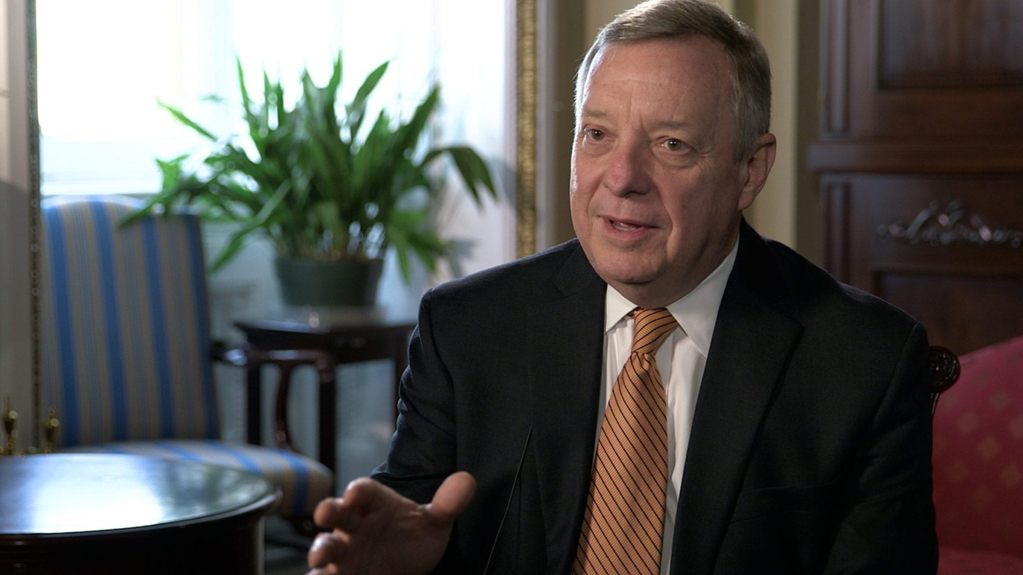 Durbin pushes for Senate vote on bill to include drug prices in ads