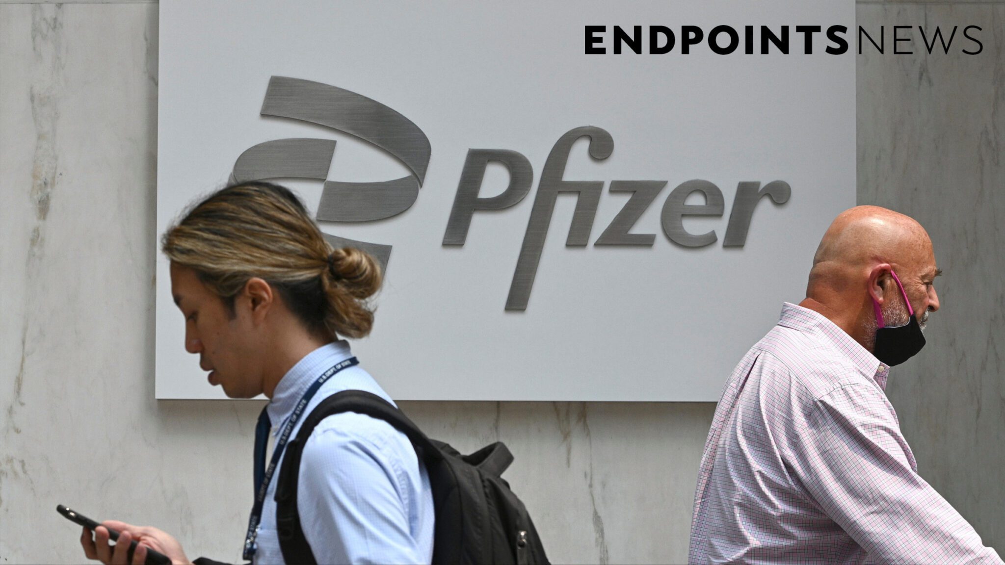 Pfizer's PARP inhibitor combo treatment passes primary endpoint — but details are slim